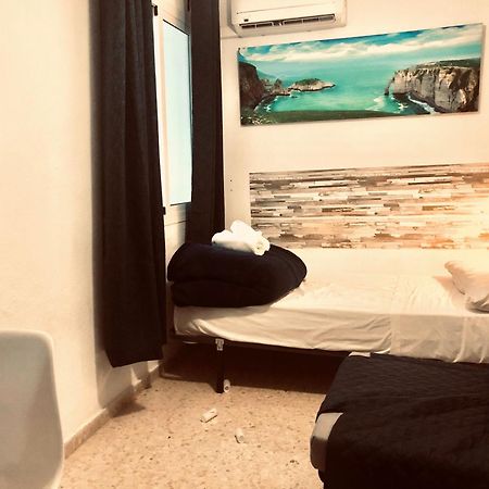 Guest House Mota Μάλαγα Εξωτερικό φωτογραφία