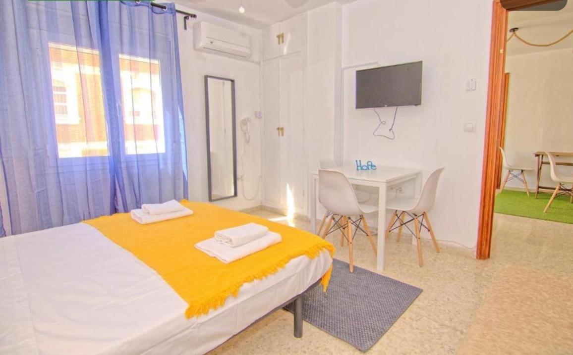 Guest House Mota Μάλαγα Εξωτερικό φωτογραφία